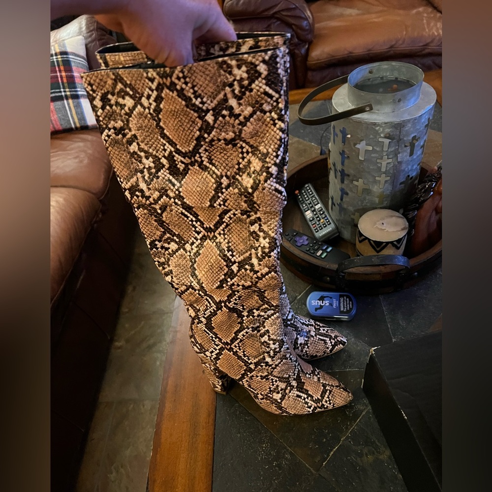 Wet Kiss Python Boots Size 7 - Picture 5 of 7